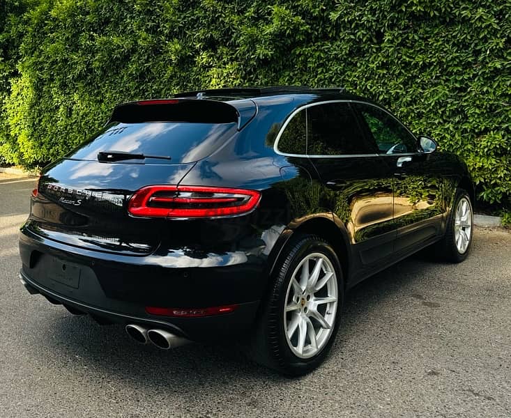 Porsche Macan 2015 3