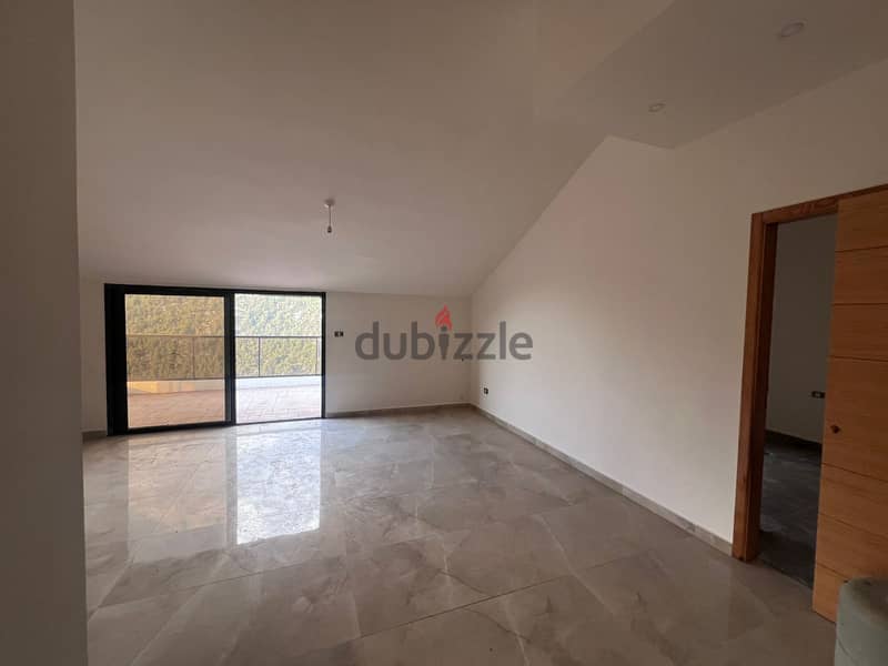 Apartment for sale in Mar Chaaya شقة للبيع في مار شعيا 2