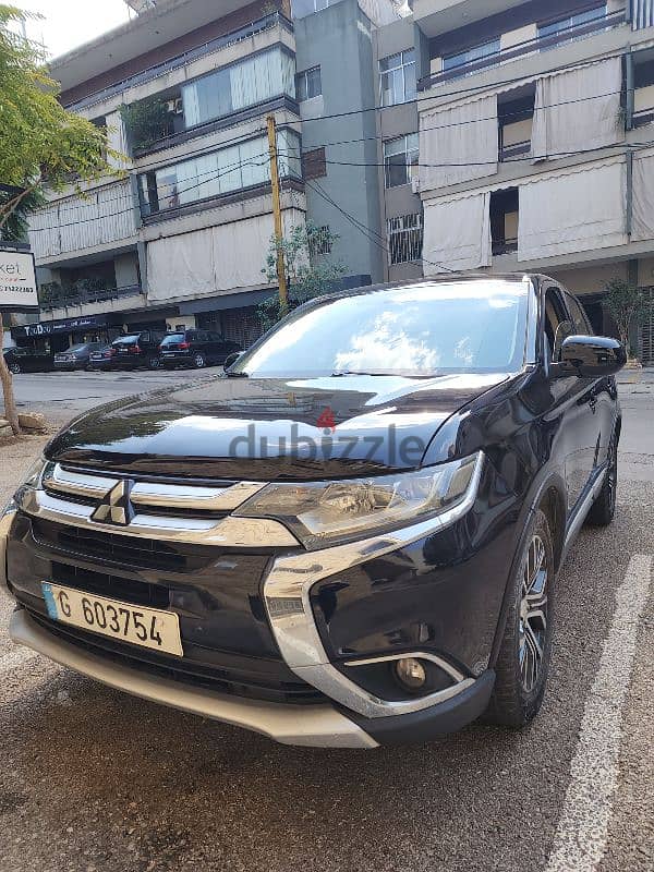 Mitsubishi Outlander 2016 1