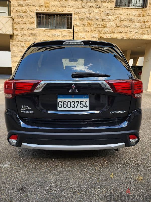 Mitsubishi Outlander 2016 3