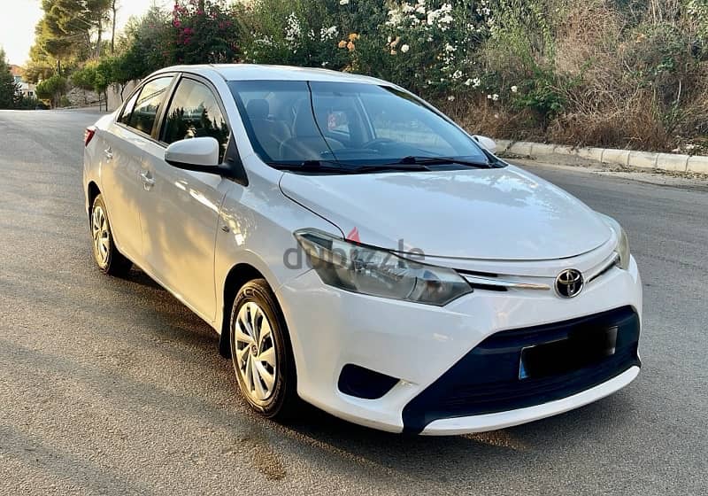 Toyota Yaris 2015 1