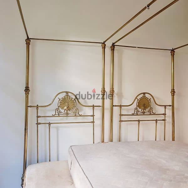 تخت نحاس انتيك مجوز مع فرشتان King bedroom and matress 1