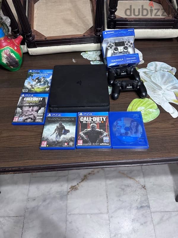 ps4 slim 1T + 3 mskat +5 gamis (gya5) 250$ lest price 1