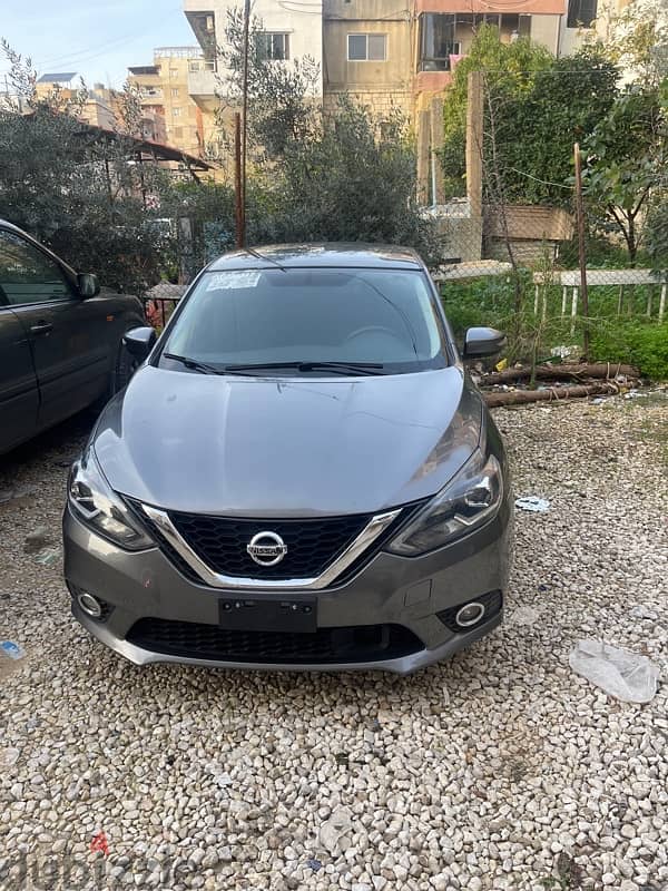 Nissan Sentra 2018 1