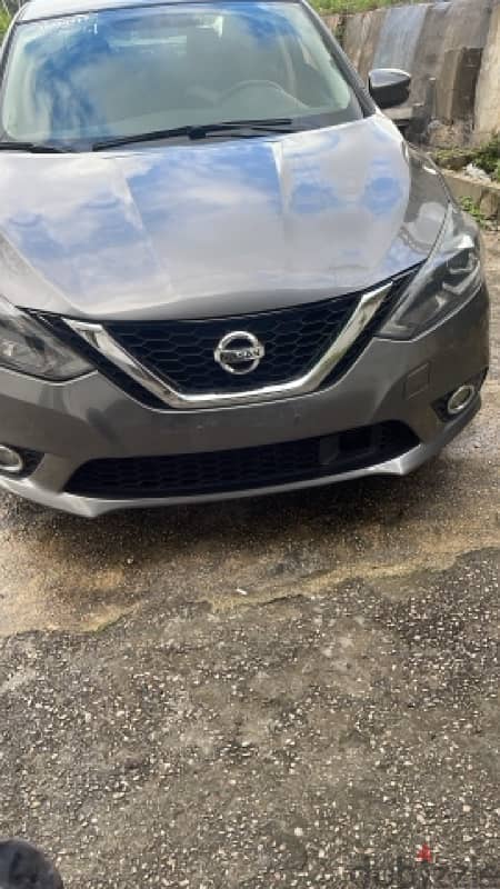 Nissan Sentra 2018 3