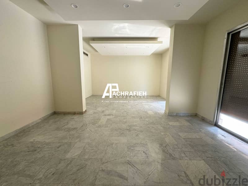 Office For Rent in Achrafieh - مكتب للأجار في الأشرفية 2