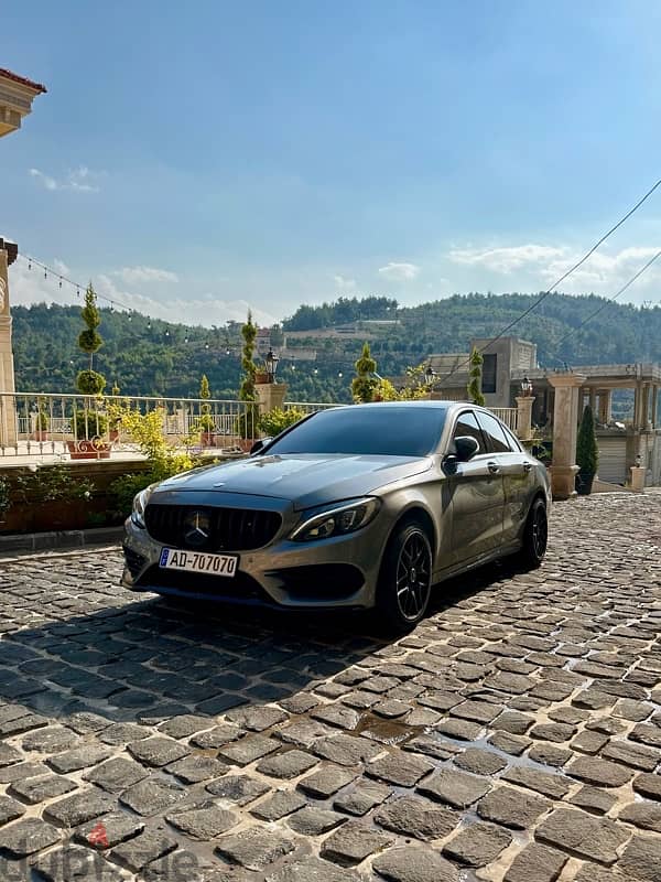 Mercedes-Benz C-Class 2016 4