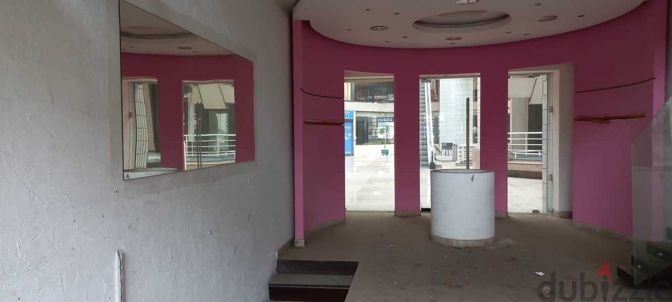 Three Floors shop for Sale in Zalka souk محل ثلاث طوابق للبيع في سوق 4