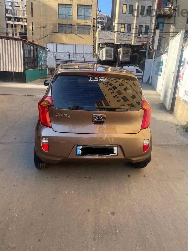 Kia Picanto 2012 1