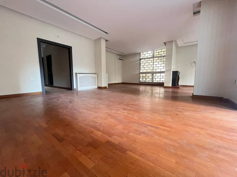 Apartment for sale in Badaro شقة للبيع في بدارو 5