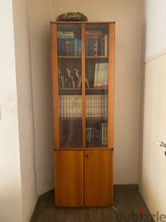 cabinet 0