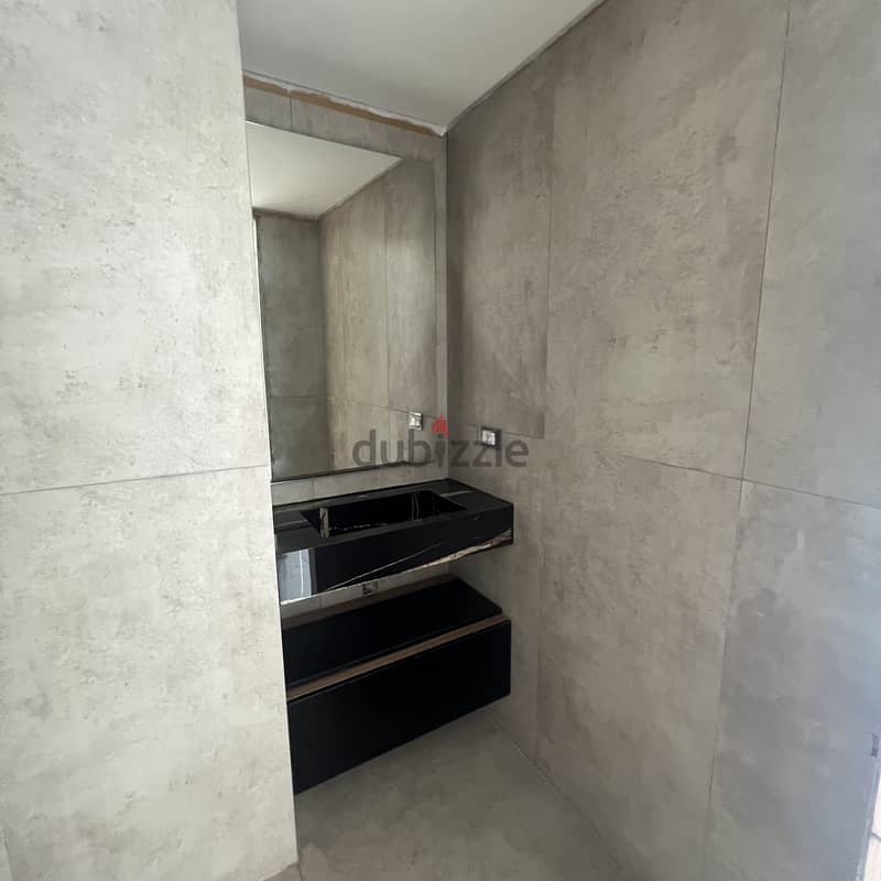 Apartment for sale in Bekfaya شقة للبيع في بكفيا 6