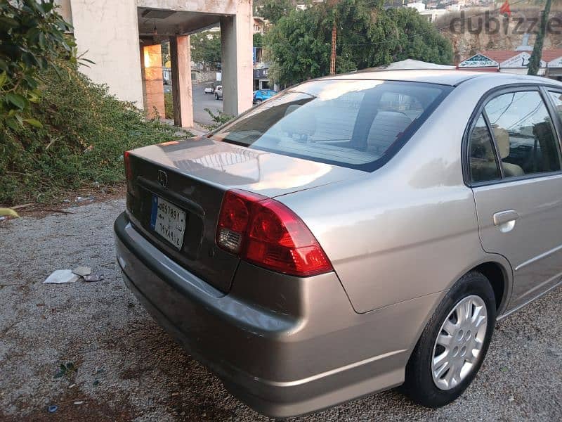 Honda Civic 2005 3