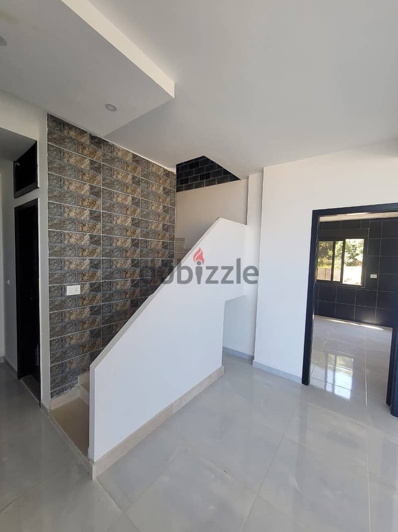 240 SQM Duplex Apartment For Sale In Safra With Terrace #KR1104135 7