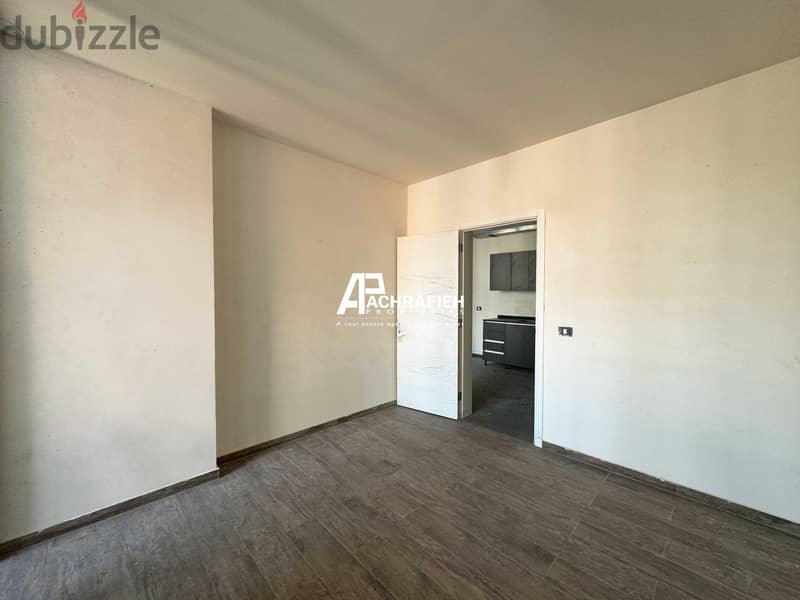 Apartment for Sale In Achrafieh - Golden Area - شقة للبيع في الأشرفية 7