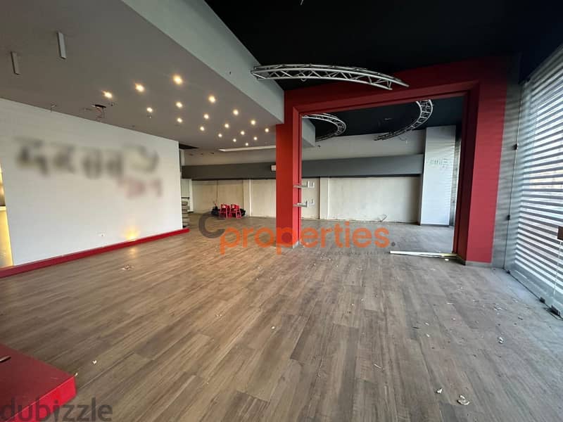 Showroom + Warehouse For Rent in Bourj Hammoud صالة عرض+مستودع للاجار 2