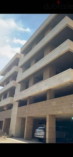 building for sale in baabdetبناية للبيع في بعبدات ١،٥٠٠،٠٠٠$ 0