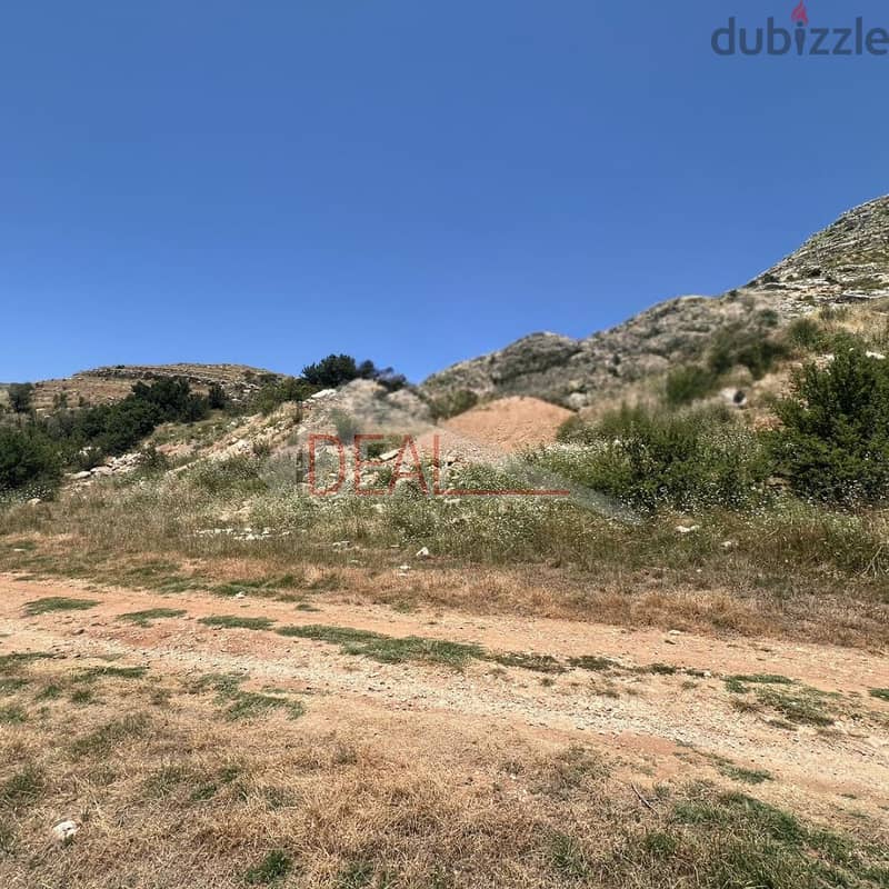 Land for sale in Faraya عقار للبيع في فاريا 3