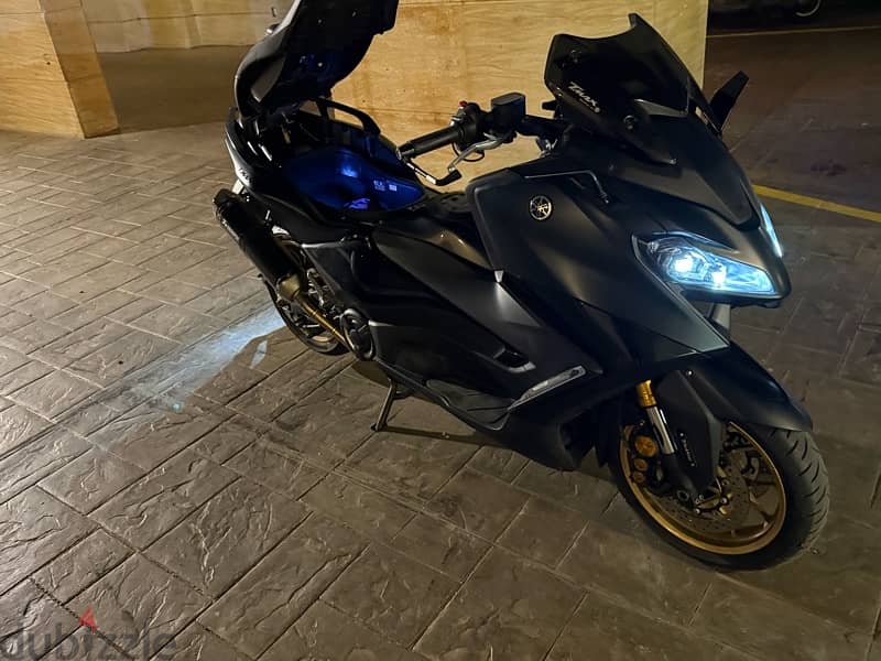 Yamaha Tmax TechMax 2