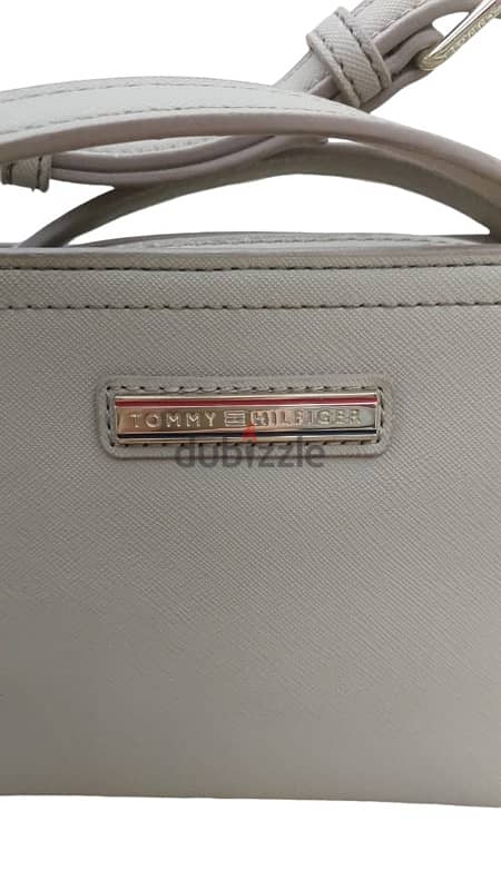 Tommy hilfiger bah worn once excellent condition 2