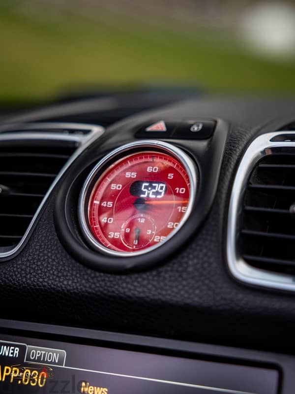 Porsche Boxster 2014 , BODY KIT (GTS). Guards Red With Only 79.000Km 5