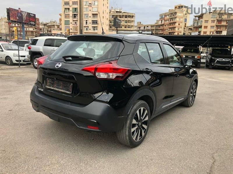 Nissan Kicks  2018 Company source Low mileage 3