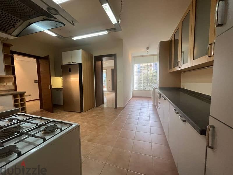 Spacious Furnished apartment for rent in Achrafieh 3