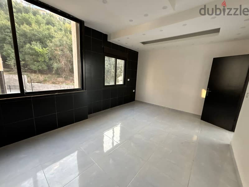 Safra | Brand New 240m² Duplex | 2 Terraces | Open View | New Building 16