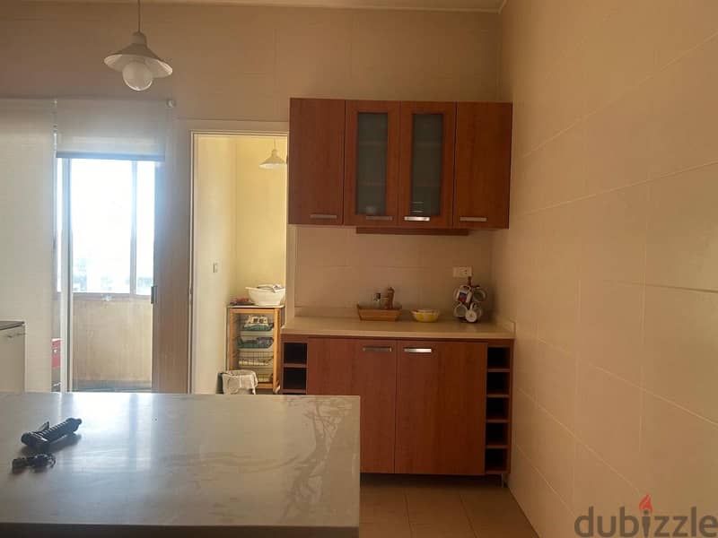 Spacious and Bright Apartment for sale in Horsh tabet 7