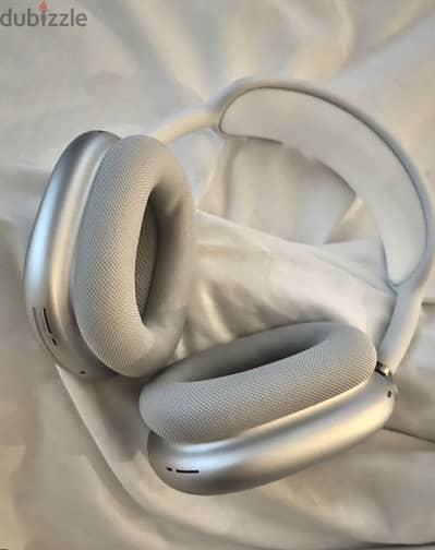 Airpods Max 250$