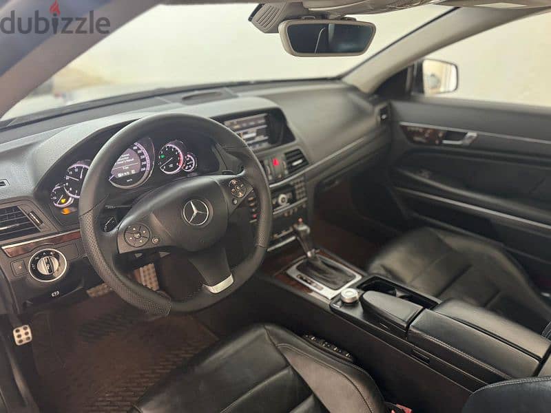 Mercedes-Benz E-Class 2011 8