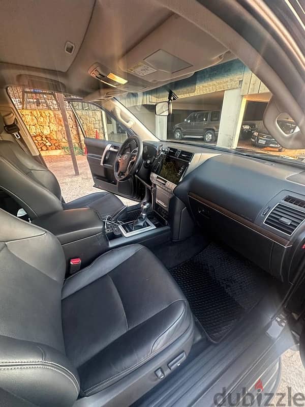 Toyota Prado 2018 like new 4