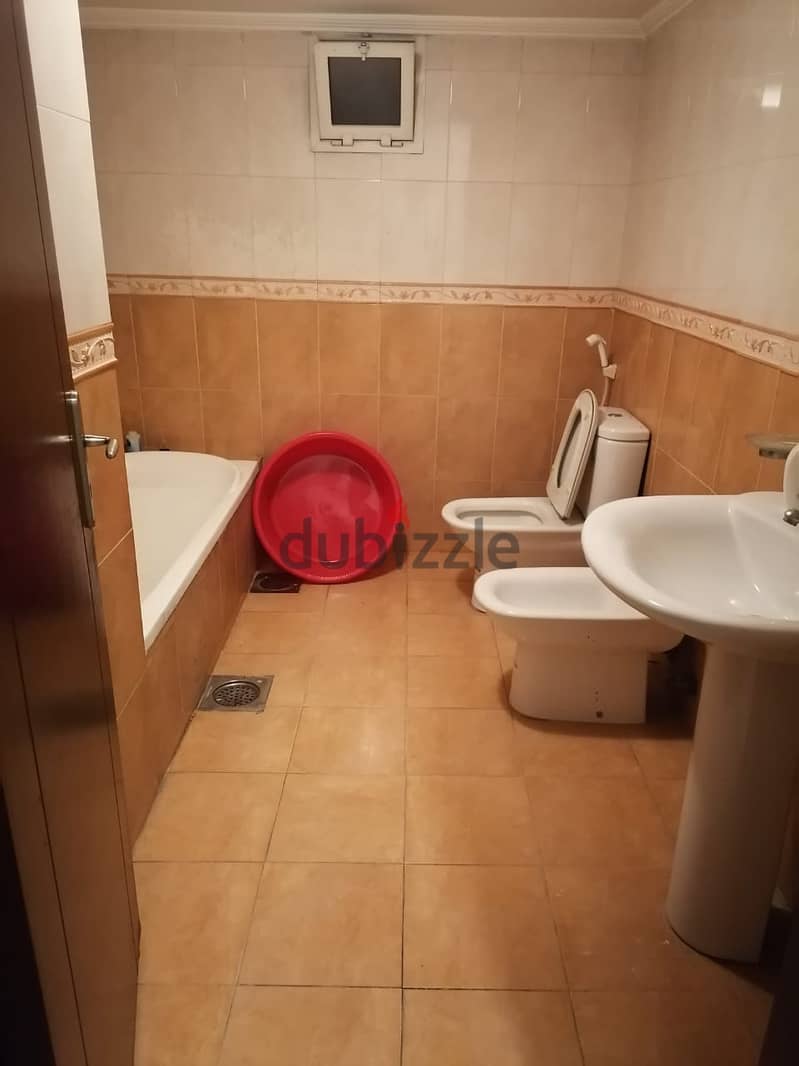 Apartment for sale in Ras Al Nabaa شقة للبيع في راس النبع 11