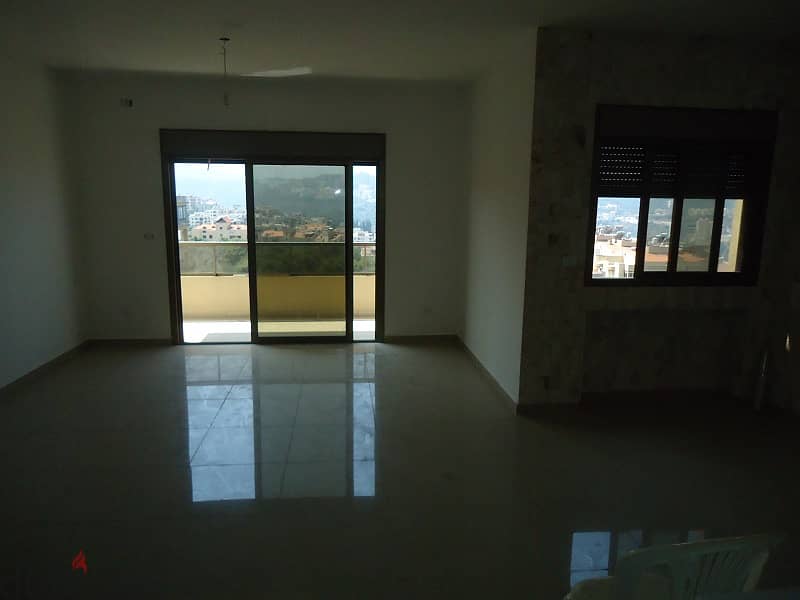 Apartment for rent in Mansourieh شقة للايجار في منصورية 1