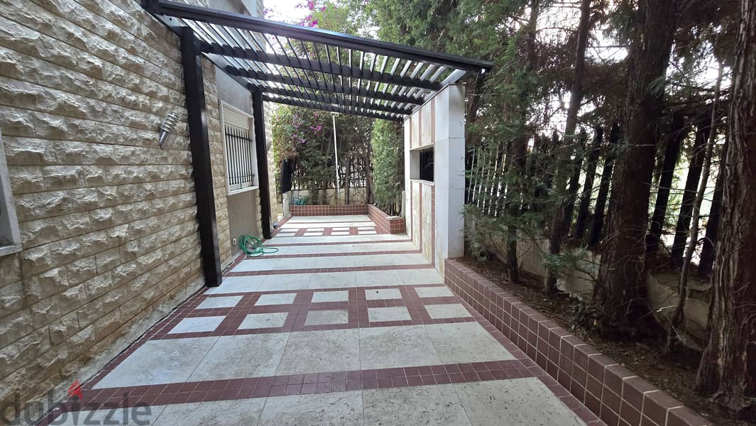 Apartment with garden for sale in Mtayleb شقة مع حديقة للبيع 9