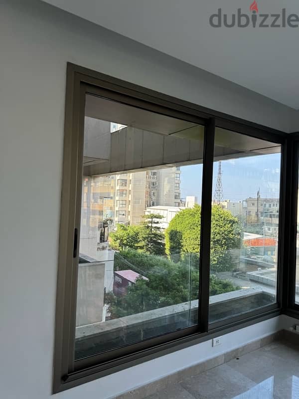 Spacious and Elegant Apartment with Sea View in Ras Beirut 10