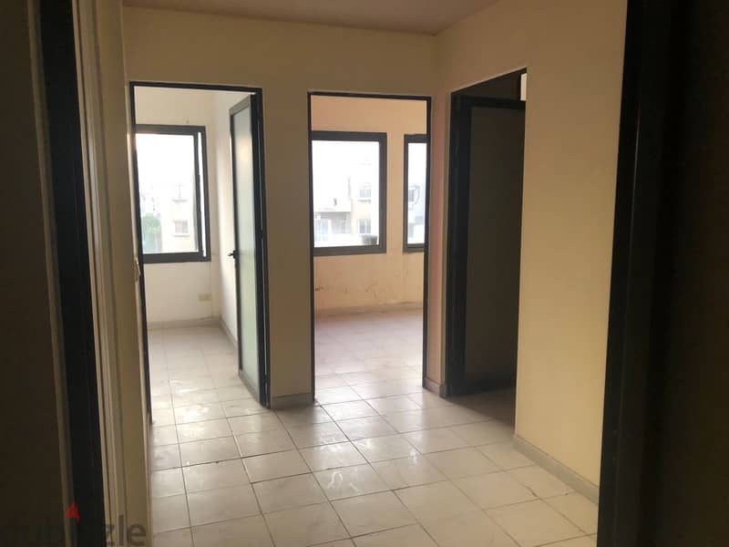 Office for sale in Dekwaneh مكتب للبيع في الدكوانة 1