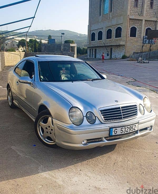 Mercedes-Benz CLK-Class 2001 0