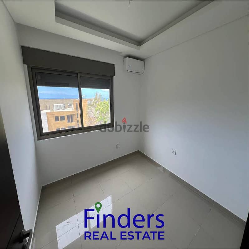 An Apartment For Sale In Louaizeh! شقة للبيع في اللويزة 4