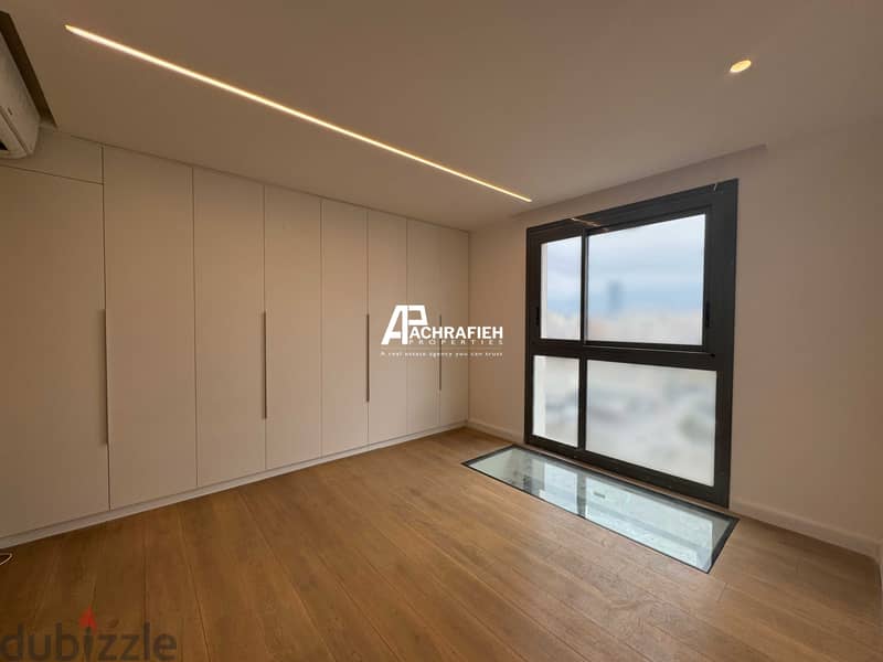 Open View - Loft for Sale In Achrafieh - شقة للبيع في الأشرفية 4