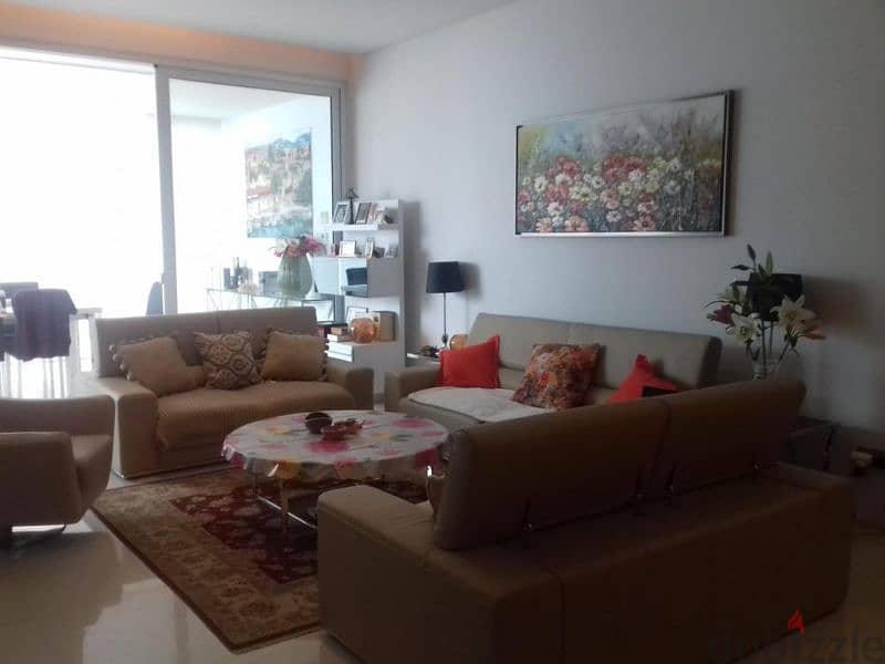 Sea View l Prestigious 207 SQM Apartment in Clemenceau . 2