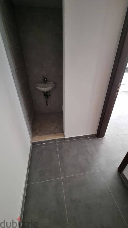 Apartment for sale in baabdat شقة للبيع في بعبدات 11