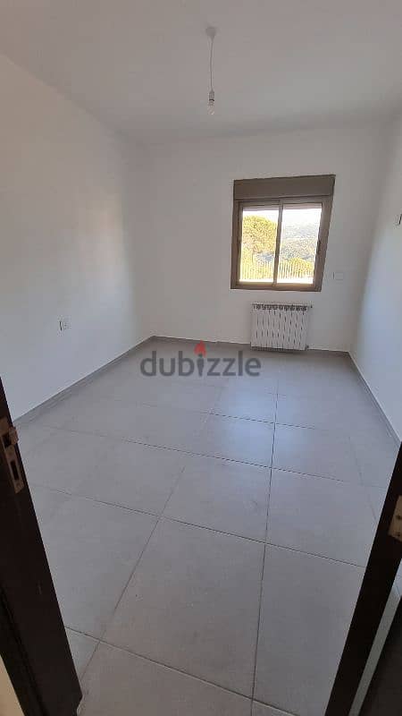 Apartment for sale in baabdat شقة للبيع في بعبدات 13