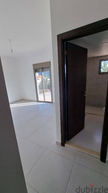 Apartment for sale in baabdat شقة للبيع في بعبدات 14