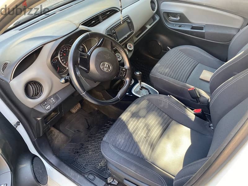 Toyota Yaris 2016 5