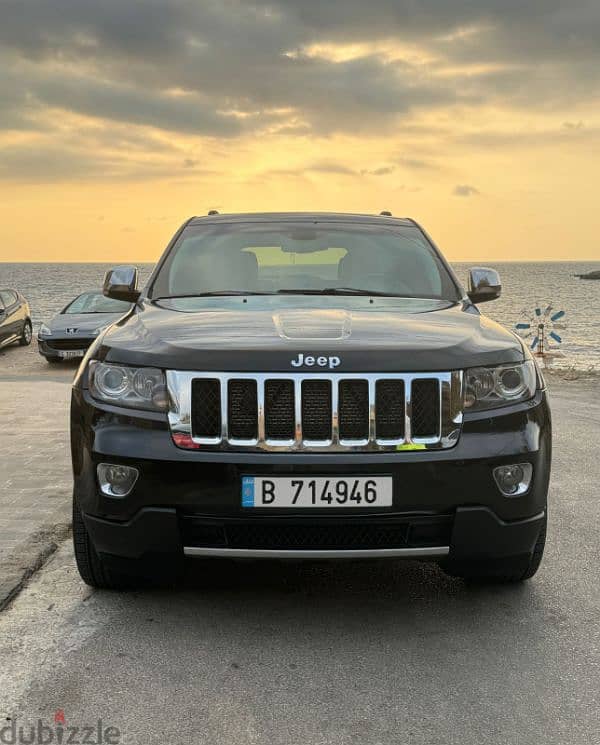 Jeep Grand Cherokee 2011 0