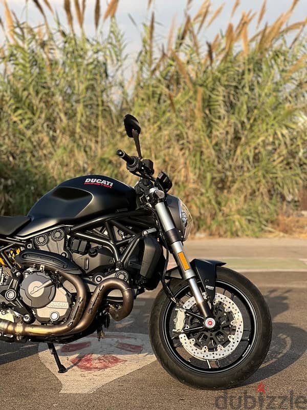 Ducati monster 821cc 4200 km 3