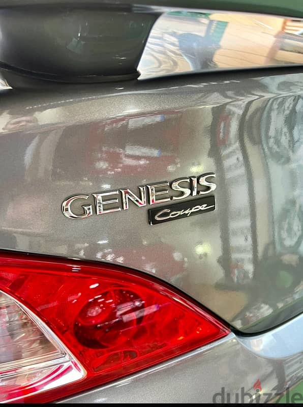 Hyundai Genesis 2012 8