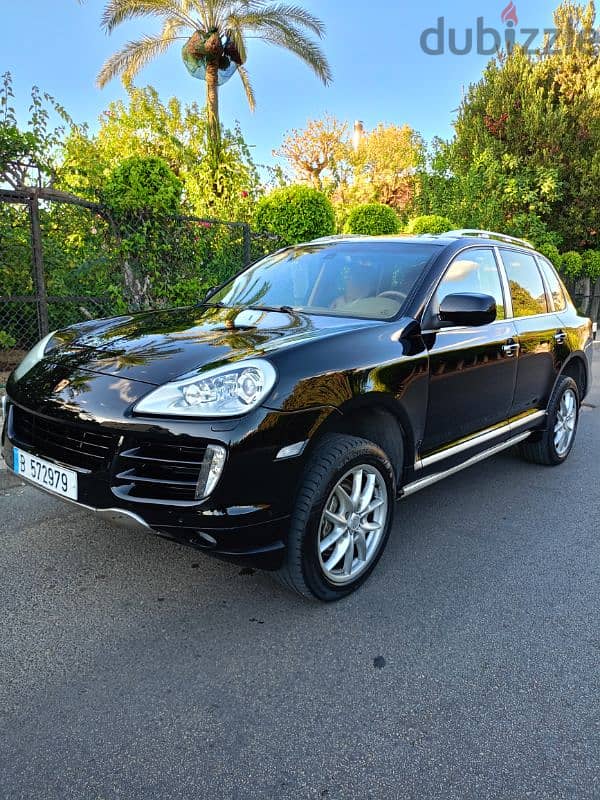 Porsche Cayenne 2008 1