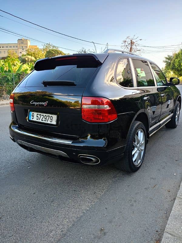 Porsche Cayenne 2008 3